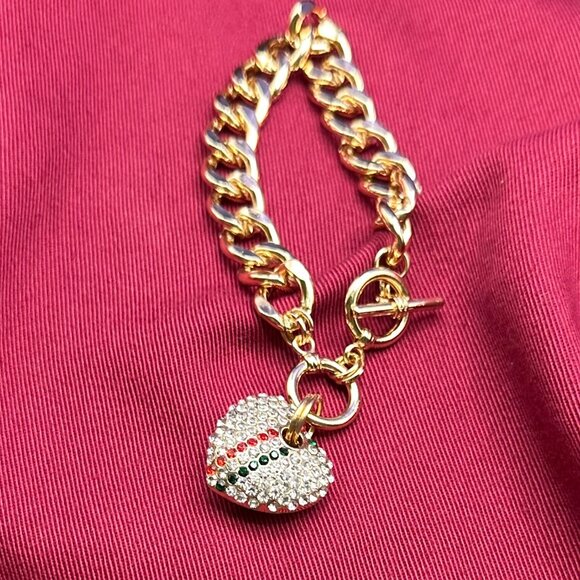 Vera New York Bracelet w/Crystal Adorned “Puffy” Heart Charm NWT - Picture 1 of 15